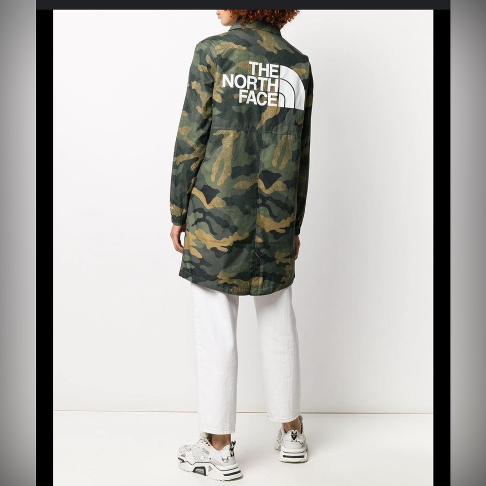 The north face coaches jacket